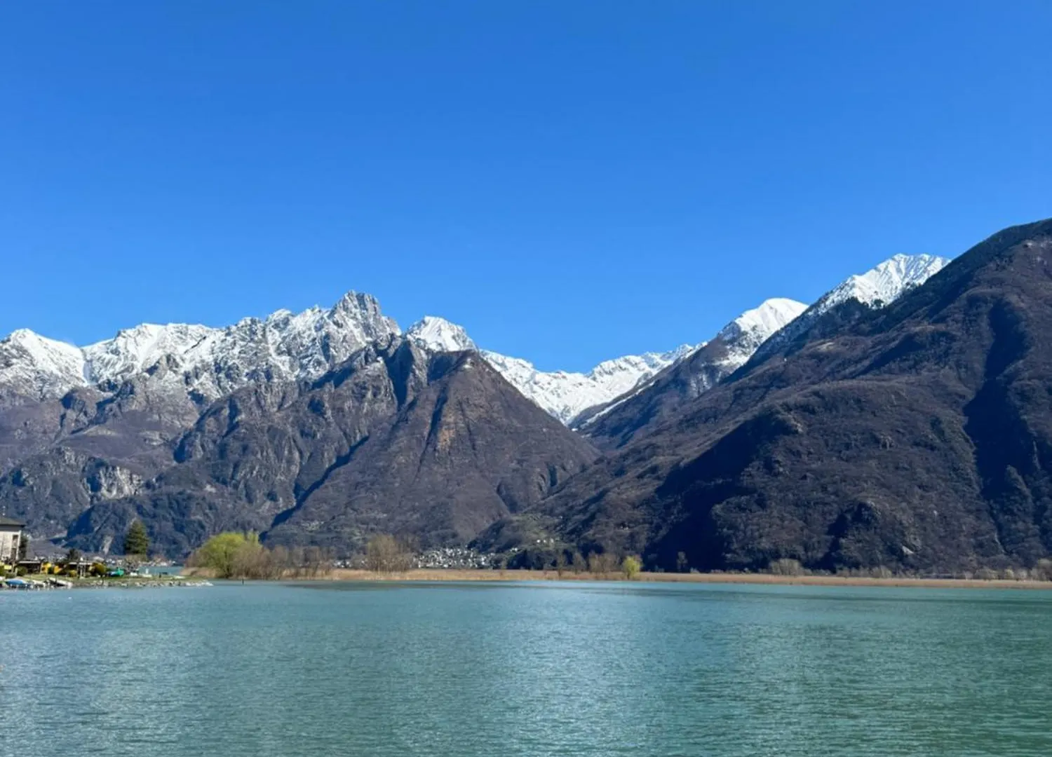 Adeline Bed & Breakfast Dascio Italy