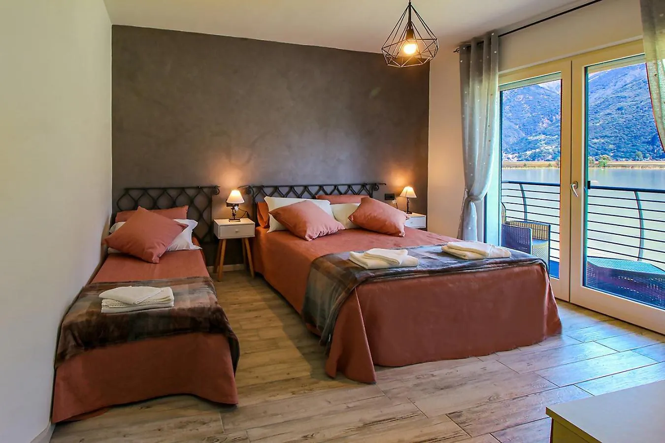 Bed and Breakfast Adeline Dascio Frühstückspension