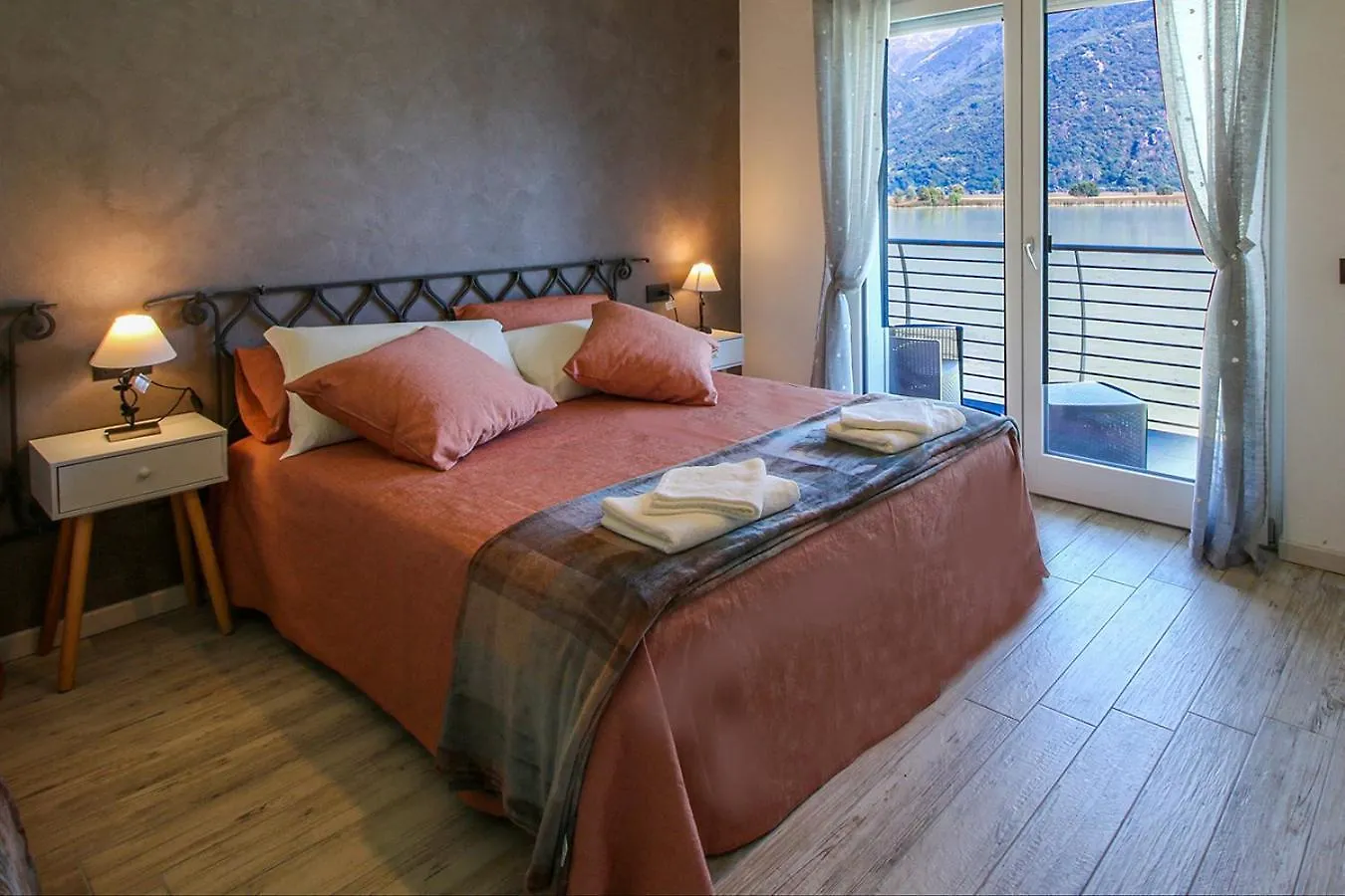 Adeline Bed & Breakfast Dascio